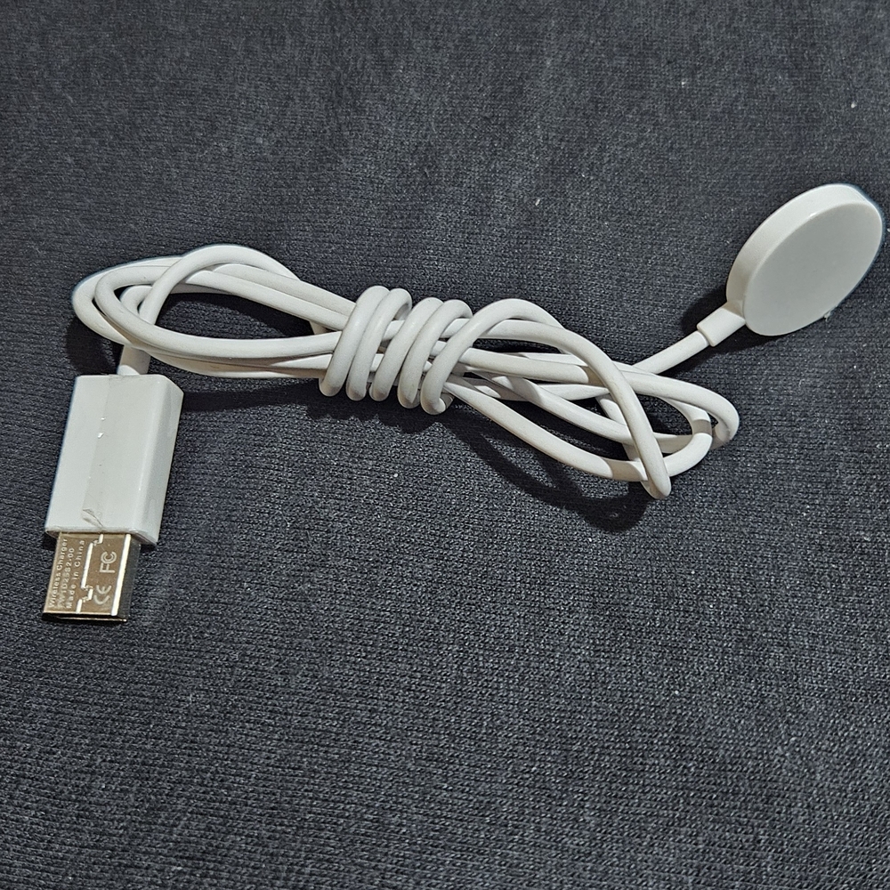Michael Kors White USB Cable